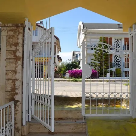 Harika Havuz Manzarali Daire.wifi ,mutfak Apartment *